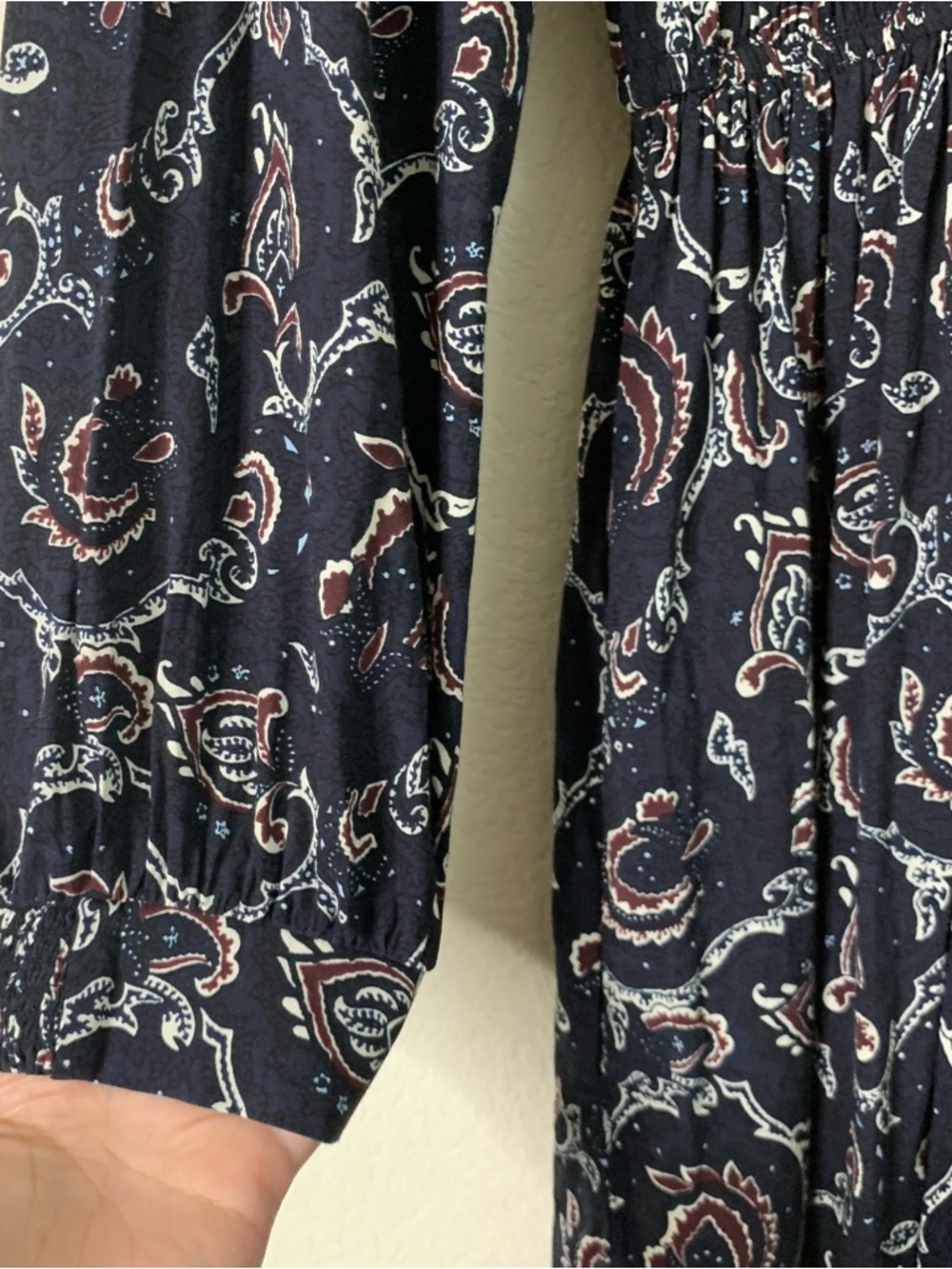Madewell navy Smocked V-Neck Midi Dress in Paisley long sleeve M - Picture 5 of 12